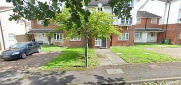 2 bed flat to rent