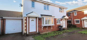 3 bedroom semi-detached house to rent