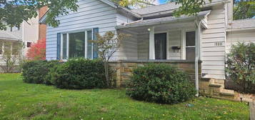 523 Cuyahoga St, Kent, OH 44240