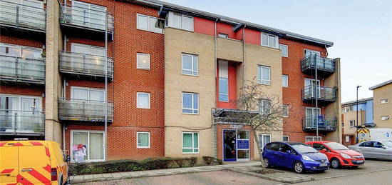 2 bed flat for sale