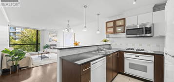 724 7831 WESTMINSTER HIGHWAY, Richmond, British Columbia