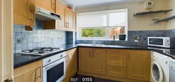 3 bed flat to rent