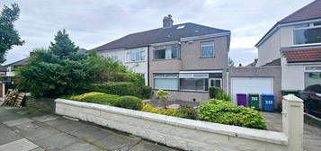 4 bed semi-detached house to rent