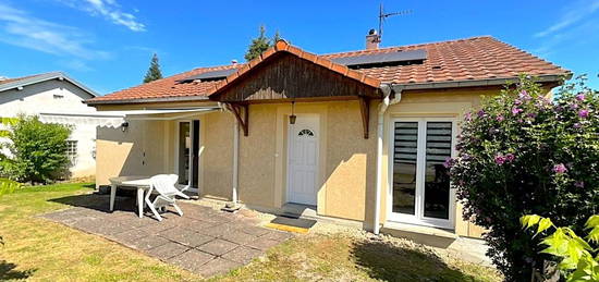 Maison de plain-pied  à vendre, 5 pièces, 3 chambres, 110 m²