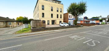 Flat to rent in Iceni House, Newland Street, Witham CM8