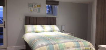 5 bed shared accommodation to rent