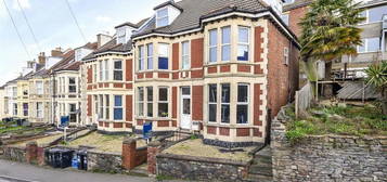 10 bedroom semi-detached house