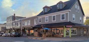 57 Portland St #208, Halifax, NS B2Y 1H1