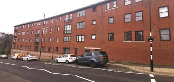 Flat to rent in Borough Road, North Shields NE29