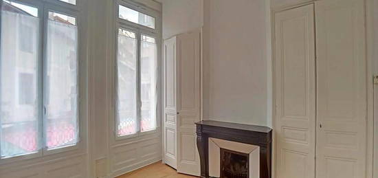 Location appartement 2 pièces 37 m²