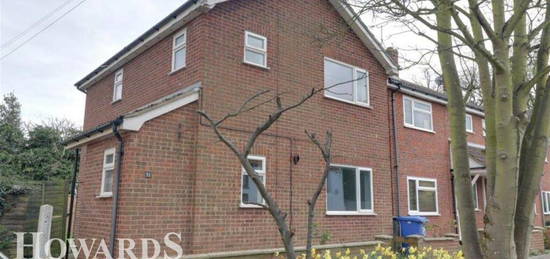 3 bedroom detached house