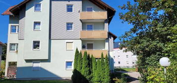 3-Zimmer-Whg. in Gmunden ** inkl. ZWEI großzügigen Tiefgaragenplätzen ** Balkon mit Gebirgsblick auf Grünberg und Traunstein ** Kaminanschluss ** Nebenwohnsitz möglich