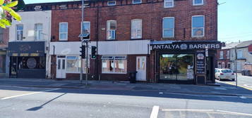 Flat to rent in Liverpool Road, Eccles, Manchester M30