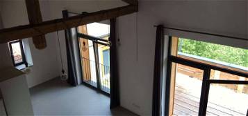 Ansprechende und neuwertige 2-Raum-Maisonette-Wohnung mit geh. Innenausstattung mit Balkon in Waging