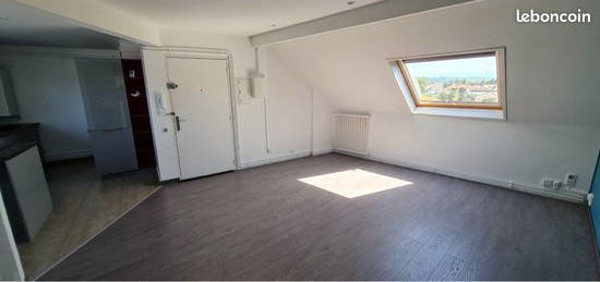 Appartement T2 bis