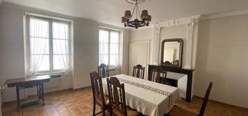 Maison 1 étage  à vendre, 6 pièces, 4 chambres, 153 m²