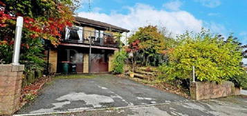 4 bed detached house for sale