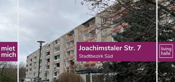 Frisch sanierte Wohnung mit Balkon!