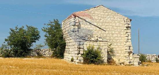 Casale/cascina in vendita in strada Senza Nome