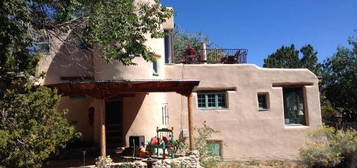 Address Not Disclosed, Santa Fe, NM 87508