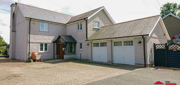 Detached house for sale in Chwilog, Pwllheli LL53