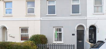 3 bed terraced house for sale