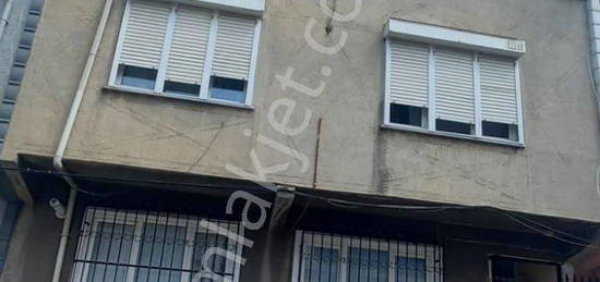 vatan Mahallesi'nde 4,5 katl apartman