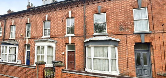 Terraced house to rent in Lincoln Street, Leicester LE2