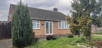 2 bed bungalow to rent