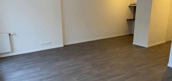 Location appartement 1 pièce 37 m²