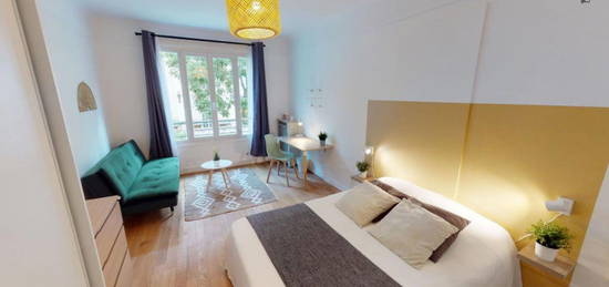 Chambre de service meublée  à louer, 3 pièces, 3 chambres, – m²