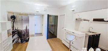 Appartement  à louer, 4 pièces, 3 chambres, 94 m²