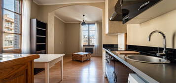 Appartement Type 2 plein centre Annecy