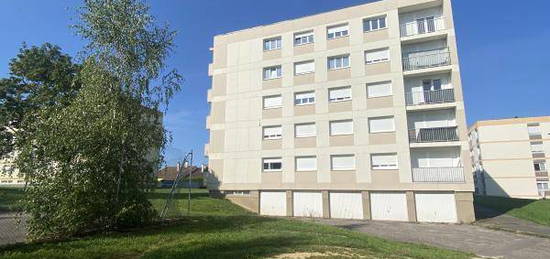 Location appartement 4 pièces 82 m²