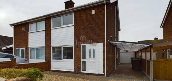 3 bedroom semi-detached house