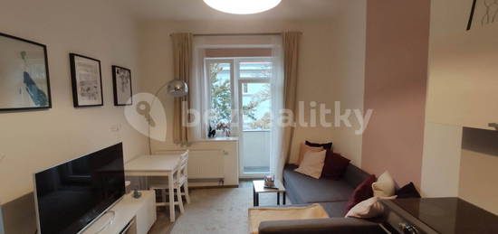 Pronájem bytu 2+kk 50 m², Jeseniova, Praha