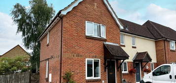 2 bed end terrace house to rent