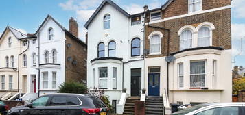 Maisonette for sale in Mount Pleasant Road, London SE13