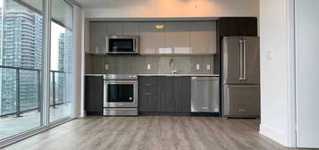 2110 - 20 SHORE BREEZE DRIVE, Toronto (Mimico), Ontario