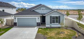 184 S Riggs Spring Ave, Meridian, ID 83642