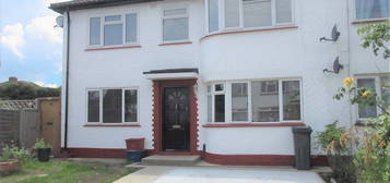 2 bed maisonette to rent