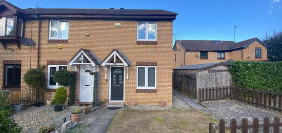 Property to rent in Fossdale Close, Hull HU8