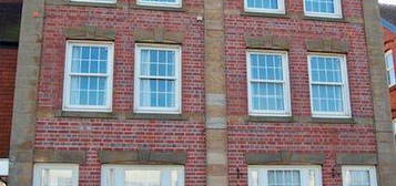 2 bed flat to rent