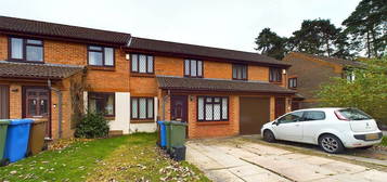 Terraced house to rent in Charterhouse Close, Bracknell, Berkshire RG12