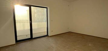 Apartament 2 camere la un Super Pret, cu o locatie foarte buna!