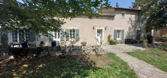 Maison  à vendre, 6 pièces, 2 chambres, 169 m²