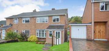 3 bedroom semi-detached house for sale