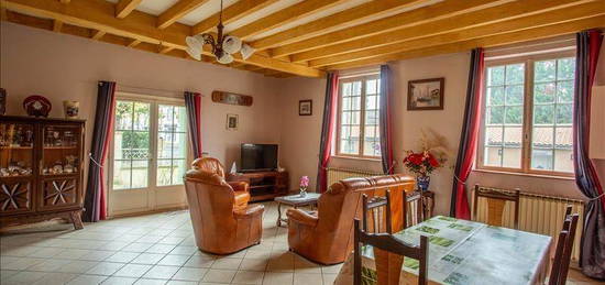 Maison  à vendre, 5 pièces, 4 chambres, 131 m²