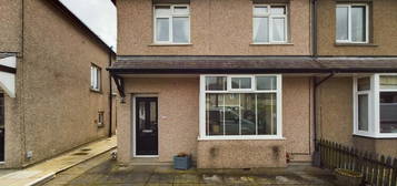 3 bedroom semi-detached house