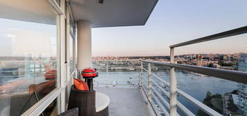 1199 Marinaside Cres #2301, Vancouver, BC V6Z 2Y2